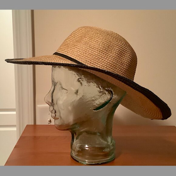 Charter Club Beige Summer Hat - wide Panama-style brim, polyester blend -NWOT - Picture 2 of 6